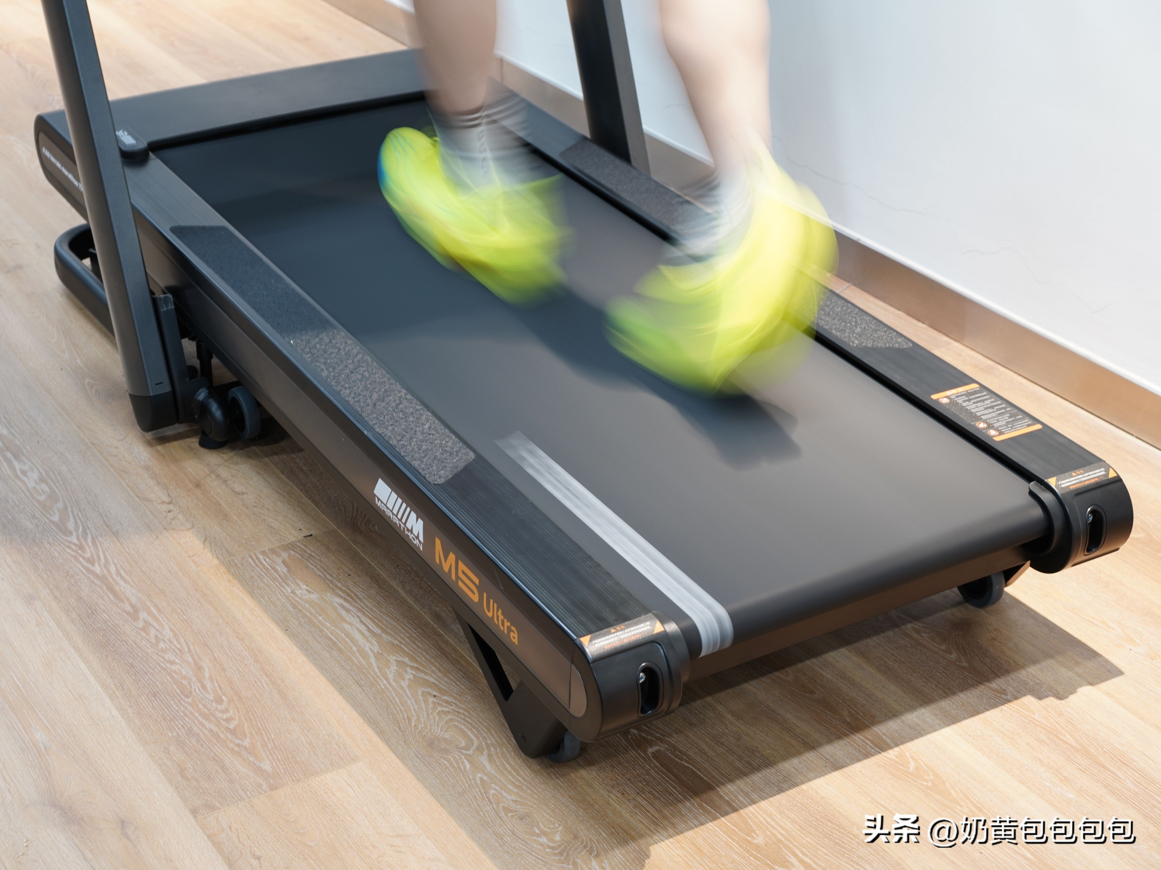 易跑M5Ultra测评_跑步机坡度调节_家用跑步机什么牌子的好