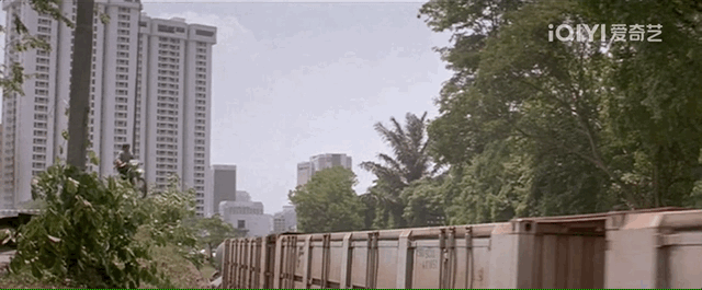 大众广场舞不是闹着玩_大众健身广场舞蹦迪摇_大众化的广场舞