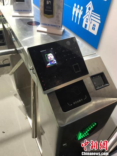 反重力跑步机 中国_智能健身系统_EMS电流肌肉刺激系统