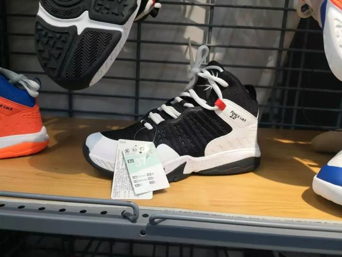 迪卡侬健身手套_迪卡侬口碑营销策略_迪卡侬品牌特色