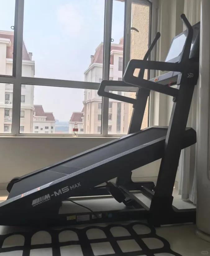 易跑M5 Ultra评测_家用跑步机品牌排行榜2025_跑步机什么牌子质量好