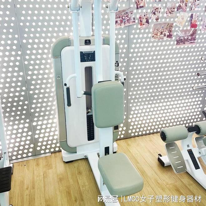 开yun体育app入口登录 健身器械-如何选购多功能胸背训练器