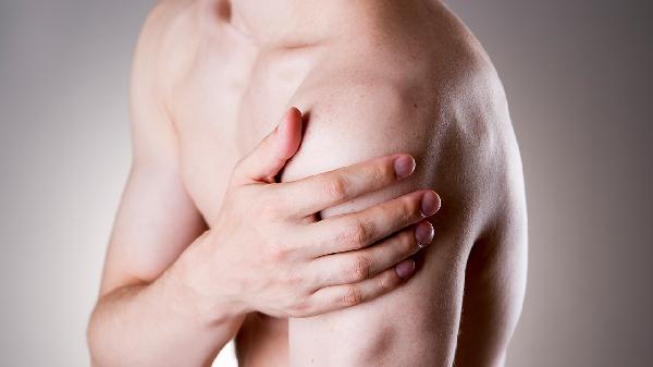 漫画 股四头肌肌腱损伤怎么办