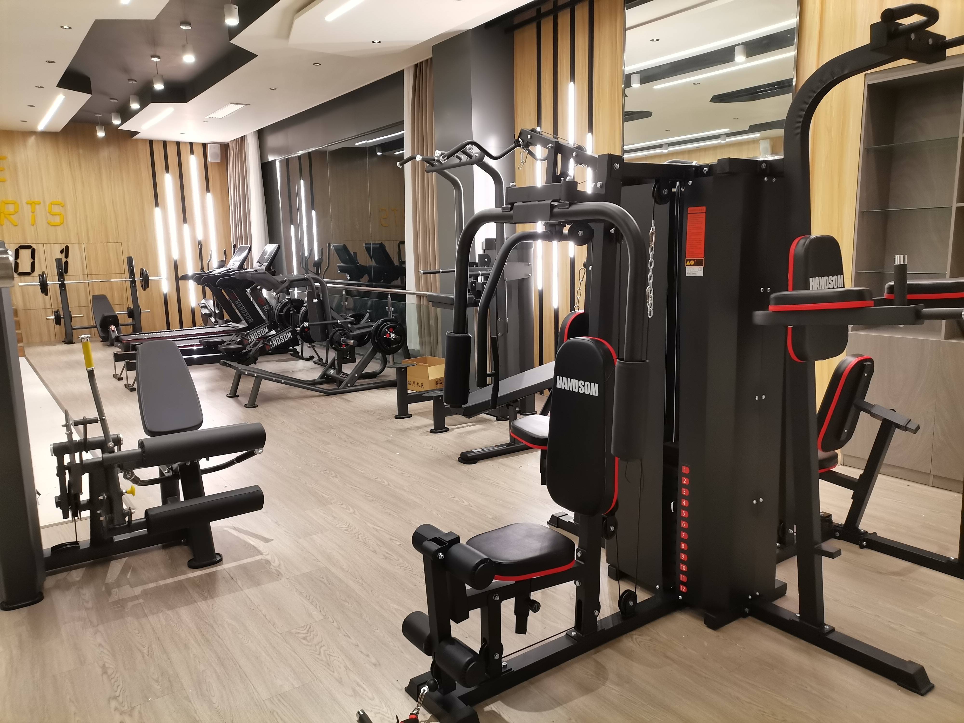 yy漫画画免费读漫画下拉式阅读网页 悍德森健身器材:综合训练器正确使用方法及训练技巧