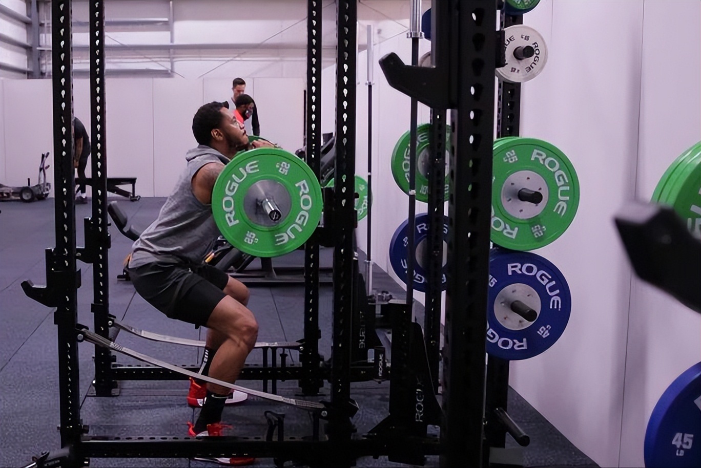 核心肌群训练方法_综合训练器总结_核心力量训练