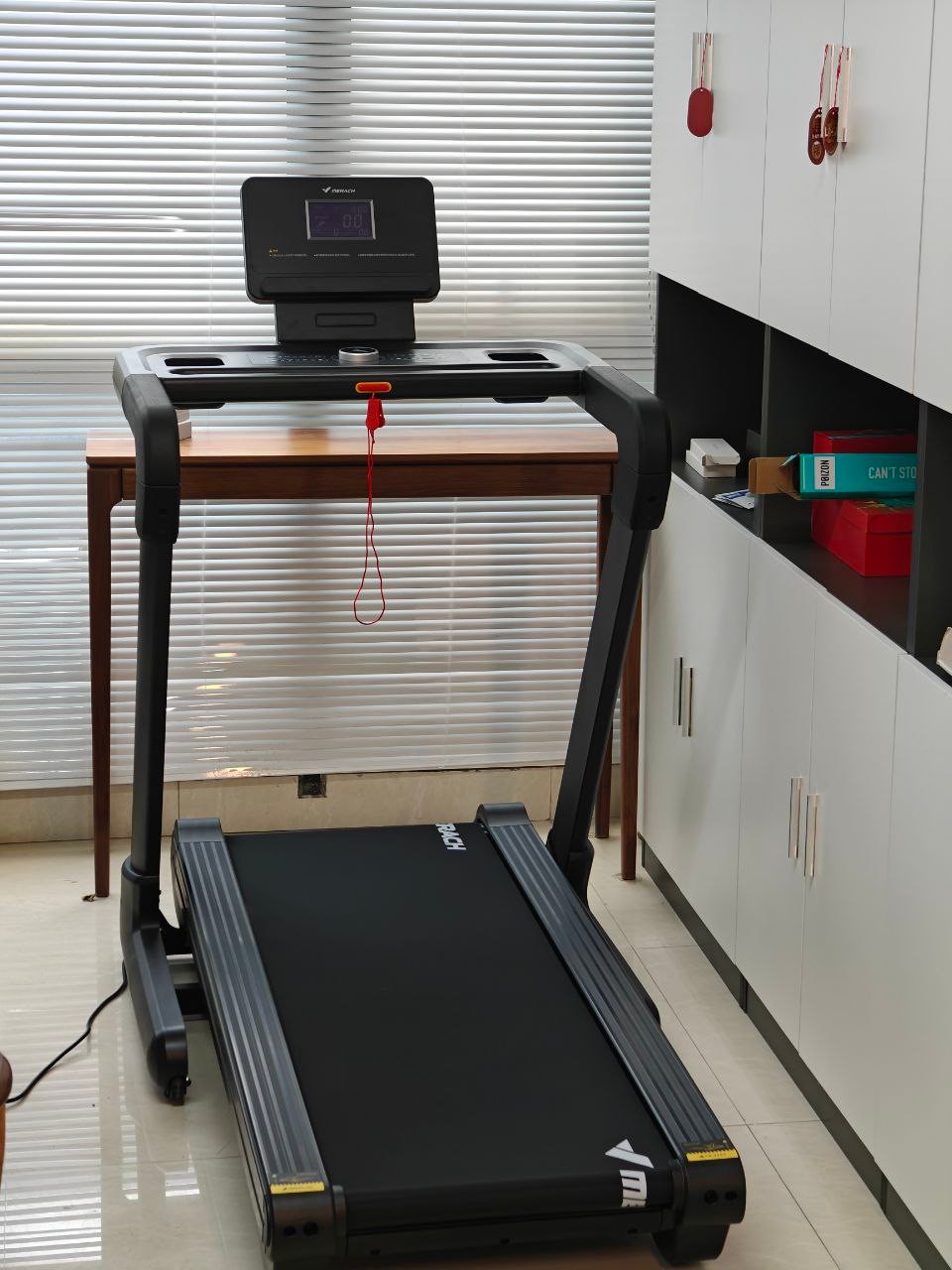 跑步机品牌推荐_健身房跑步机什么牌子好_家用跑步机选购指南