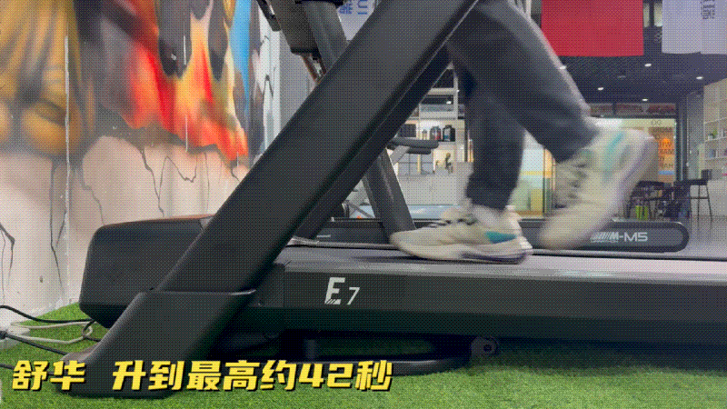 易跑M5评测_跑步机什么牌子好家用_3000-4000元跑步机对比