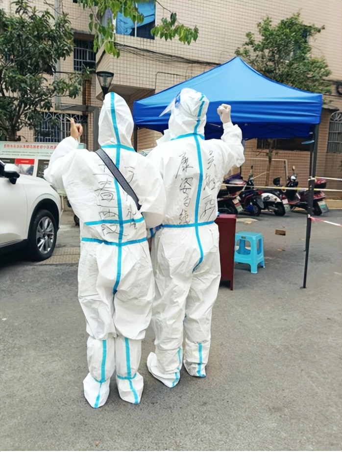 韩漫漫画网站免费观看下拉式 康姿百德用爱筑起战“疫”堡垒