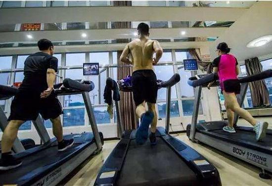 秘密教学漫画完整版免费阅读看下拉式笔趣阁简体 跑步机减震哪种好