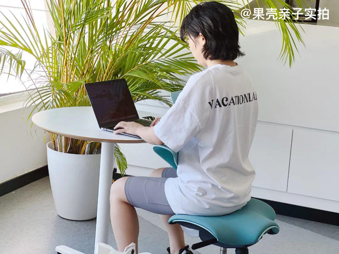 挪威进口人体工学椅_髋关节训练椅_HÅG Capisco Puls 骑马椅